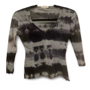 VTG Grey and Black Tie Dye Mesh Long Sleeve V-Neck Top
